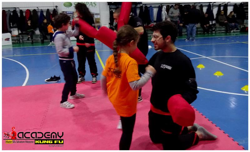 Stage Kung Fu Caserta 1 Dicembre 2019 Wing Chun e Difesa Personale con SIfu Mezzone Wing Tjun Italia, Caserta, Frosonone, San Severo, Latina Accademia di Wing Tjun ( (2)